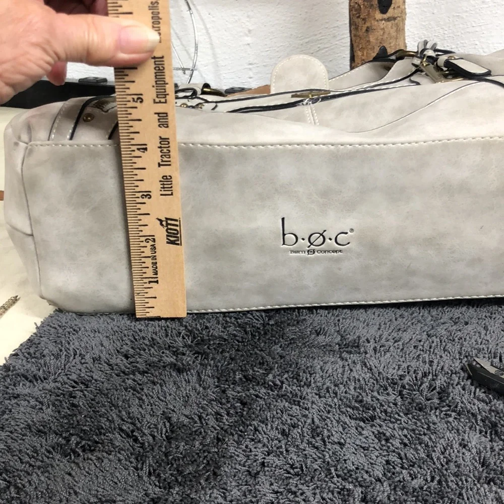 b.o.c gray purse‎